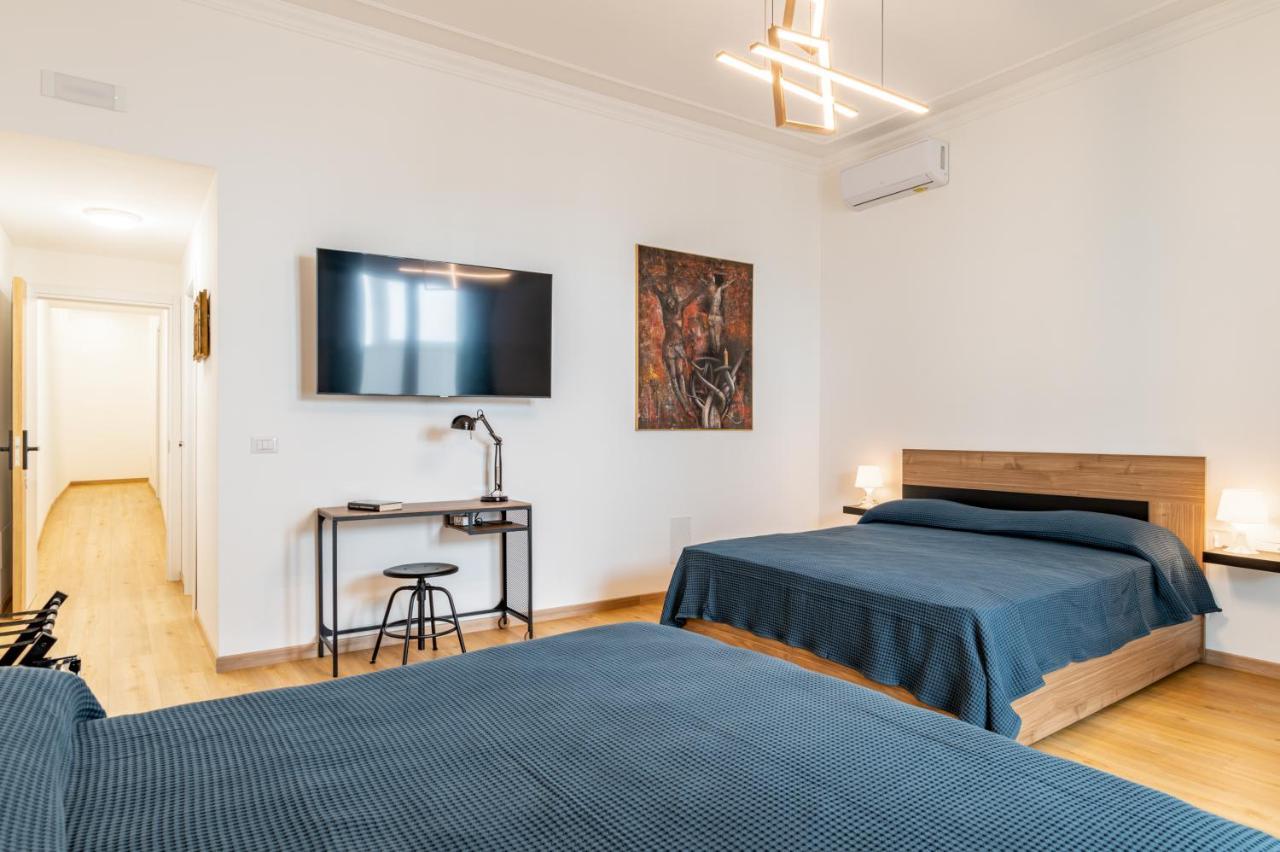 Catania Central Guest House - Rooms With Balcony エクステリア 写真