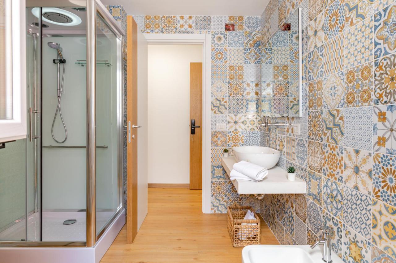 Catania Central Guest House - Rooms With Balcony エクステリア 写真