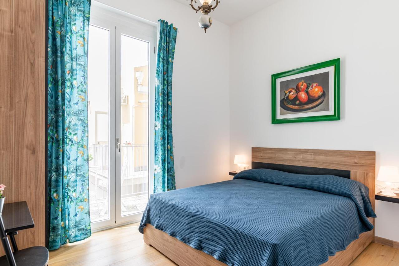 Catania Central Guest House - Rooms With Balcony エクステリア 写真